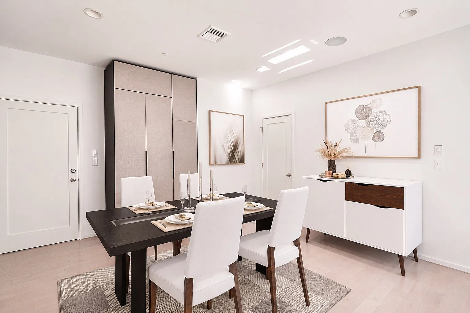 2 bed, 1.5 bath, 920 sqft, $3,800 — Photo 3