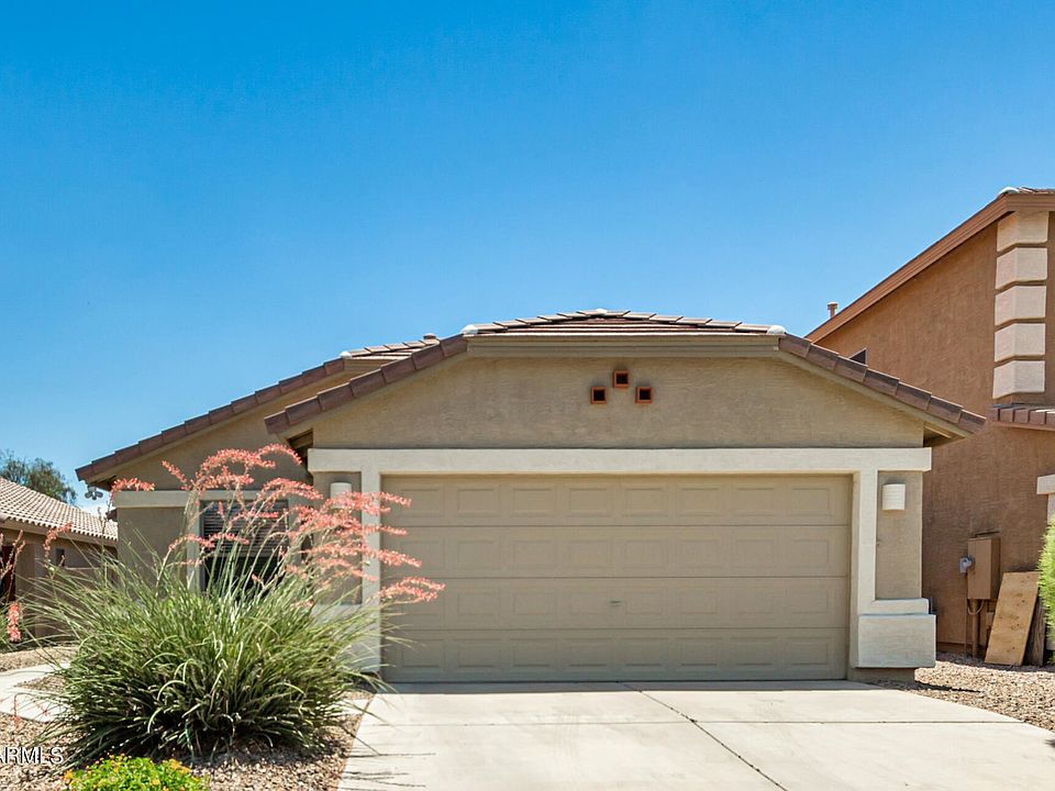 1st image of 44507 W Yucca Ln