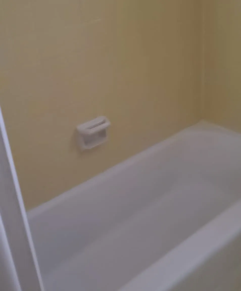 1 bed, 750 sqft, $1,150 — Photo 3