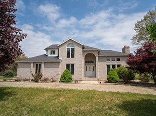 10521 N 450 E, Demotte, IN 46310