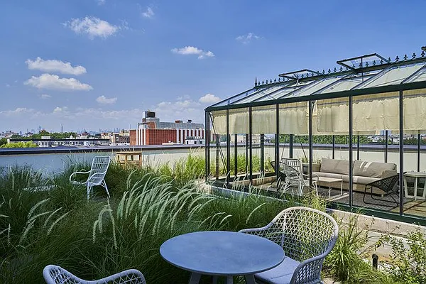 Rented by Compass | media 17