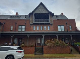 2095 Ross Park Ave, Birmingham, AL 35226