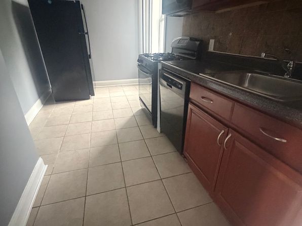 38 W 29th St APT 4E