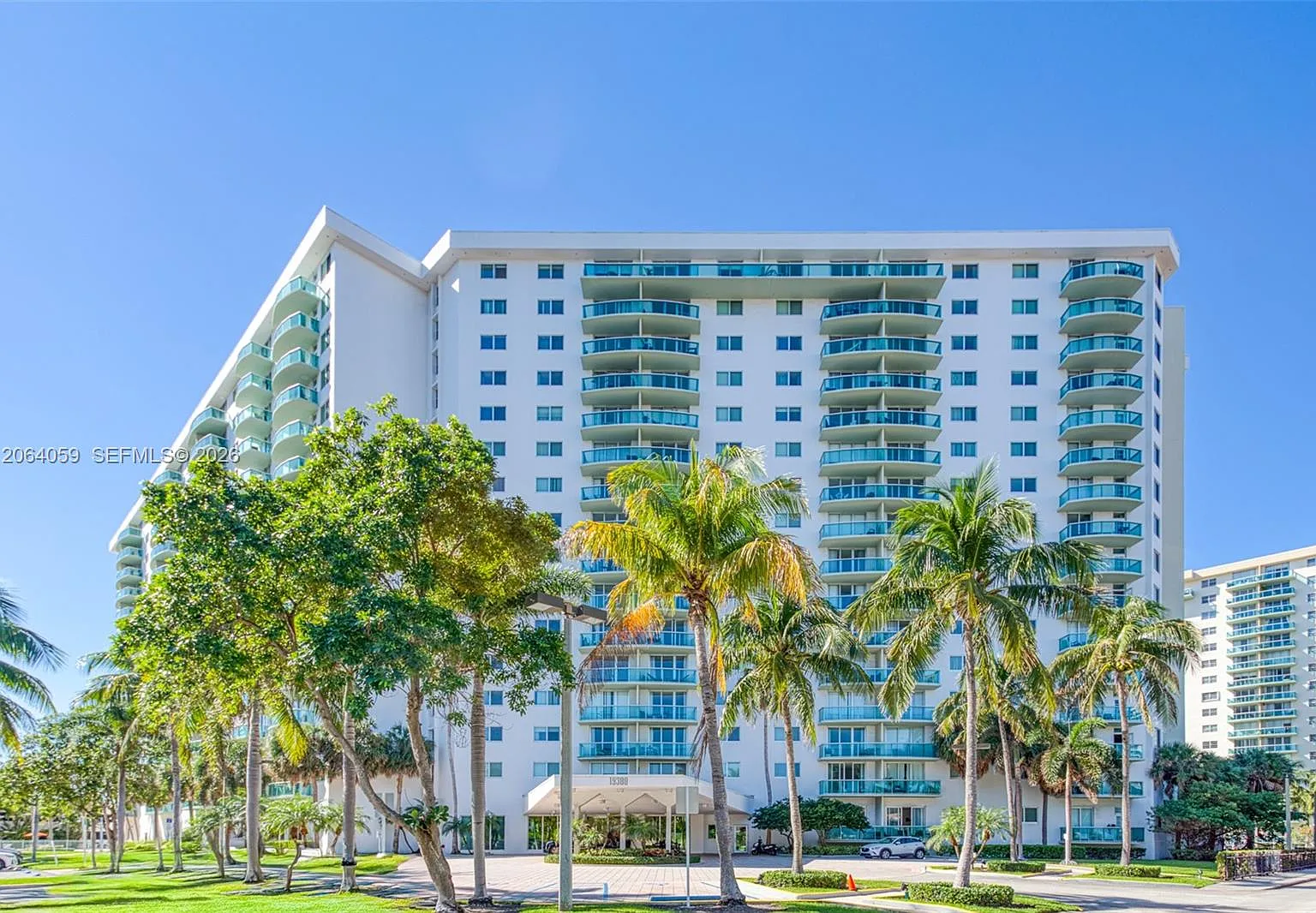Oceanview Building B Cond — Photo 1