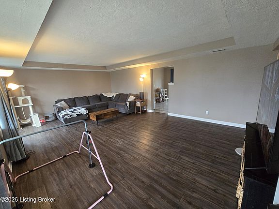 2nd image of 7114 Nathan Hale Way
