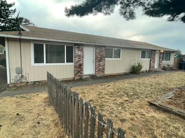 303 NW Cary St #303, Estacada, OR 97023