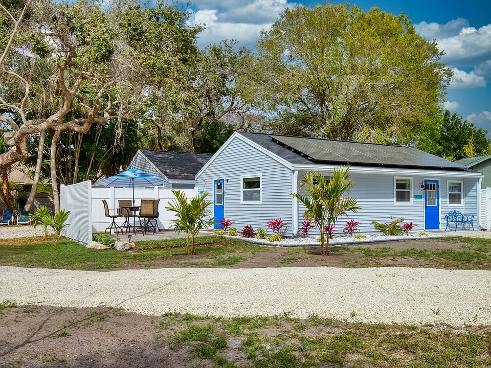 5042 Linda St #A