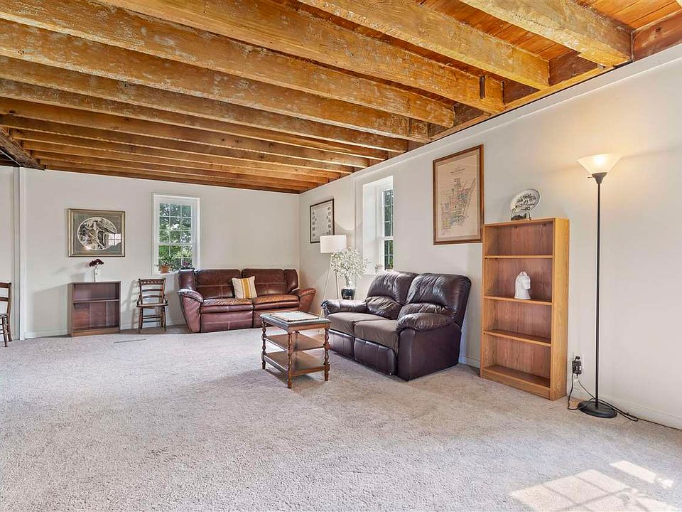 111 220th Trl, South Amana, IA 52334 Zillow