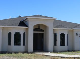 1060 Mahanani Pl, Makawao, HI 96768