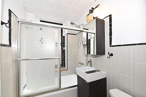 Rented by Corcoran | media 24