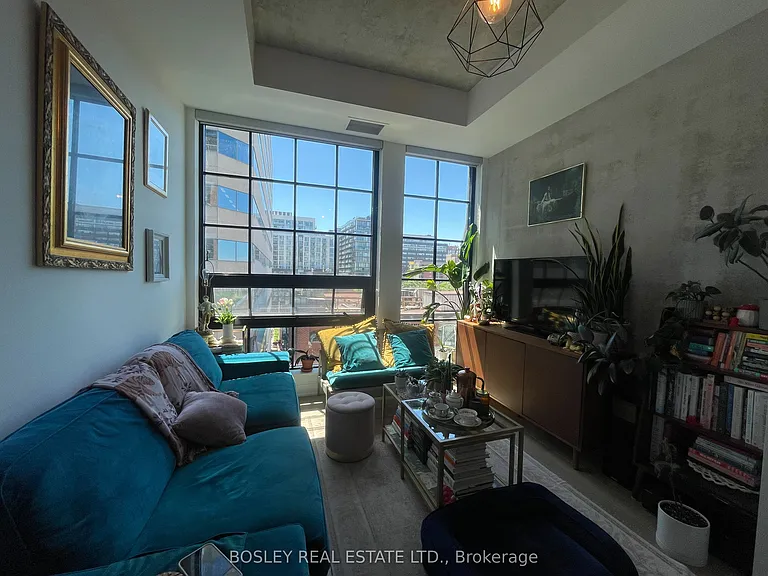 608 Richmond St W #606 — Photo 4