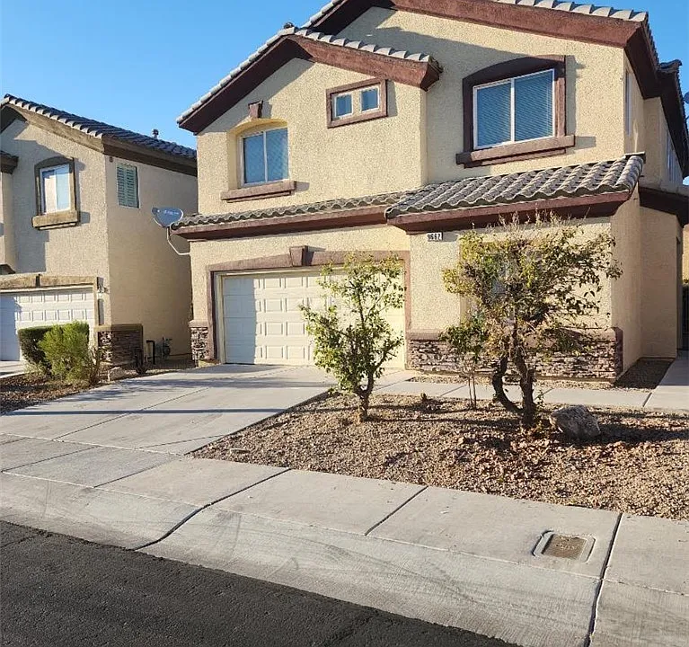 9662 Ziegler Ave