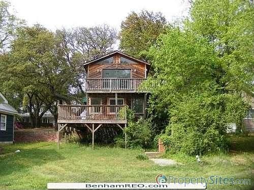 1st image of 2717 Pretty Lake Ave
