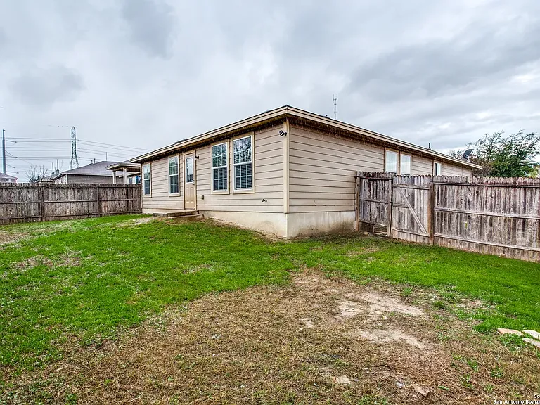 1414 Dove Bnd — Photo 13