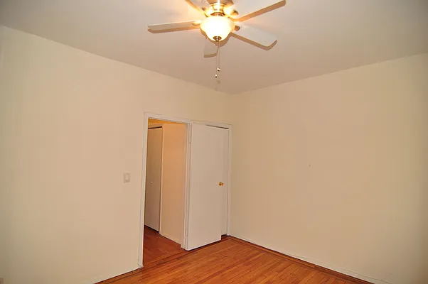 Sold by CENTURY 21 Sunny Gardens Realty, Inc. | media 13