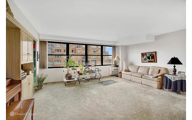 Sold by Douglas Elliman | media 23