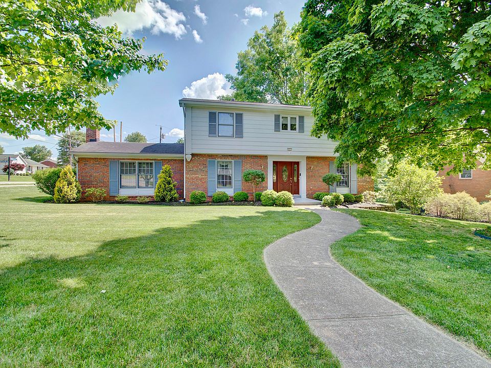 1st image of 451 White Oak Dr