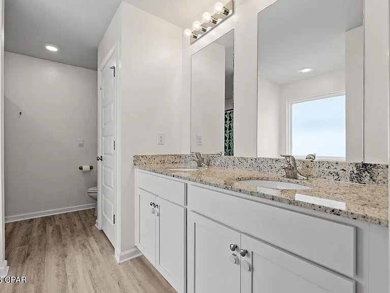 6587 Kettles St — Photo 12