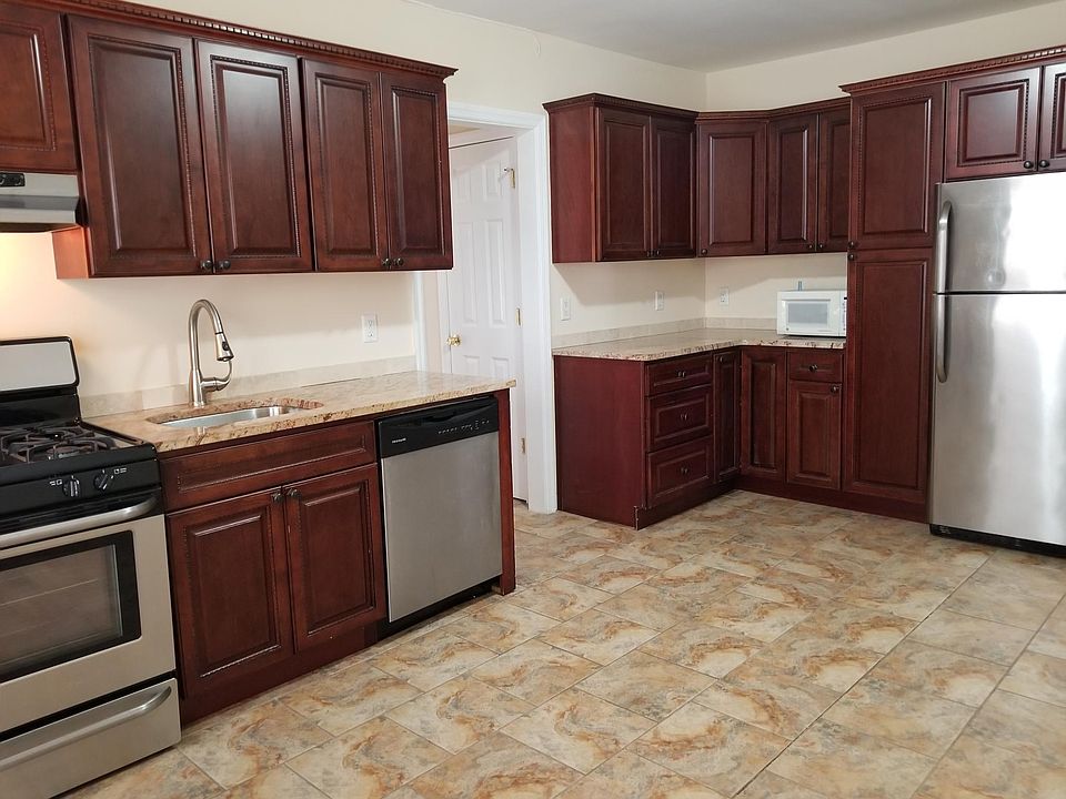1st image of 1234 Mamaroneck Ave Floor 2