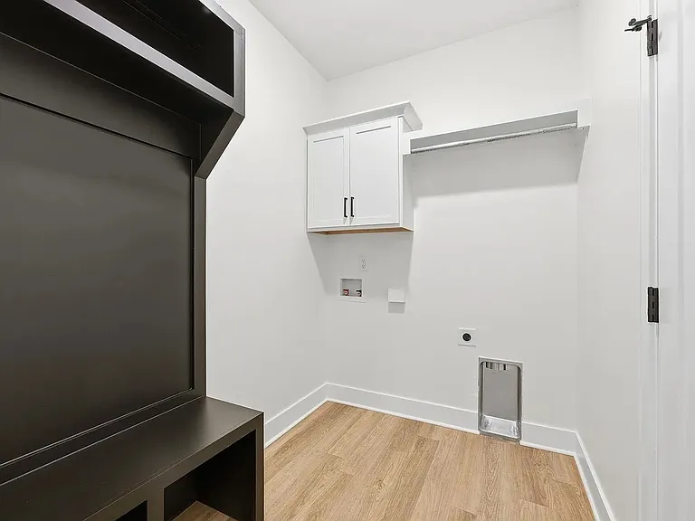 620 Elmwood St — Photo 12