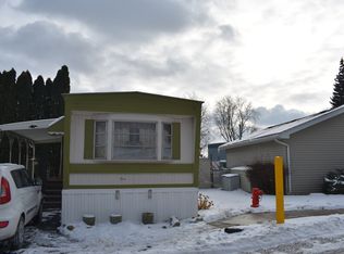 5 Brook Ln, Justice, IL 60458