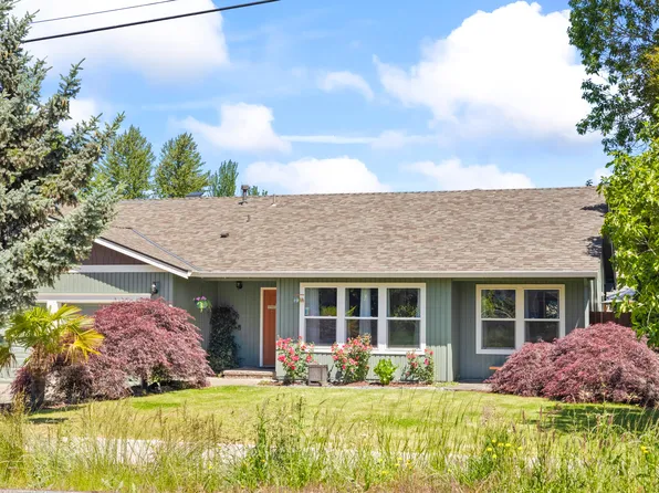 18585 SW Rosa Rd, Beaverton, OR 97078