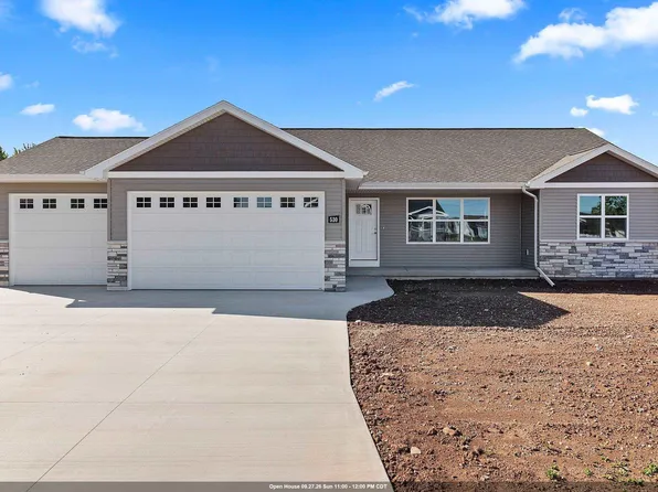 530 Willow Ct, New London, WI 54961