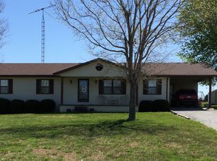 78 Holeman Hill Rd, Princeton, KY 42445