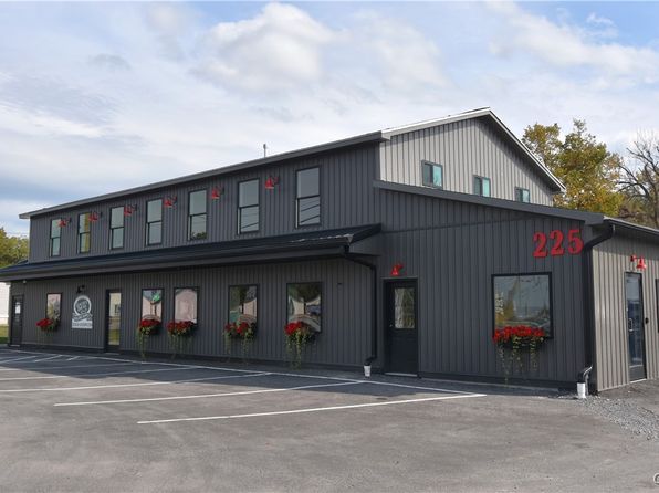 225 Clinton Rd