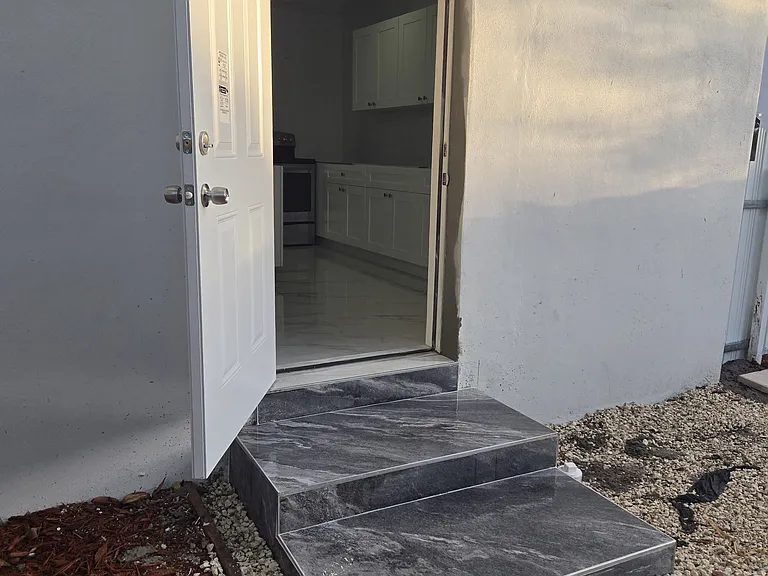 21323 NW 39th Ave — Photo 1