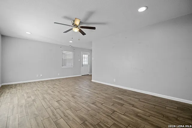 339 Creath Pl — Photo 5