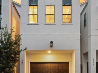 1907 W 25th St, Houston, TX 77008