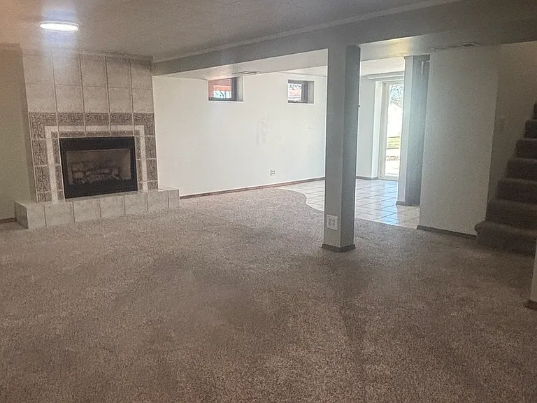 7718 Butternut Ct — Photo 12