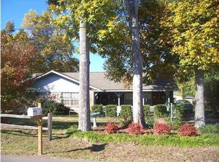 411 Pine Leaf St, Wetumpka, AL 36092