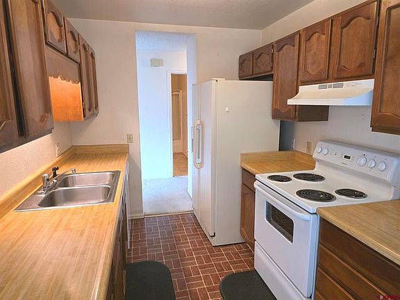 5th image of 150 SE Greenwood Avenue