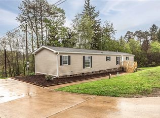 220 Polo Dr, Shelocta, PA 15774