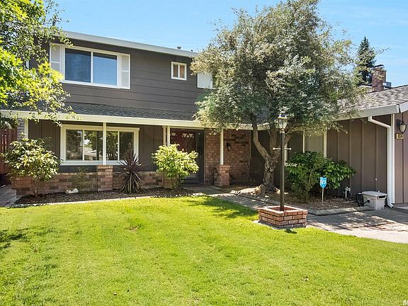 2nd image of 6514 Moraga Dr