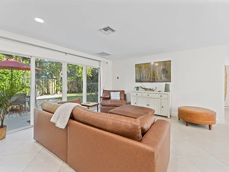 429 Inlet Rd — Photo 14