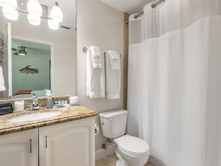 63 E Bayshore Dr — Photo 17