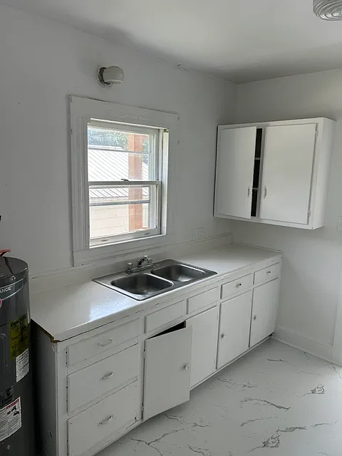 2 bed, $800 — Photo 4