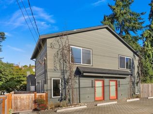 6011 37th Ave SW #A, Seattle, WA 98126