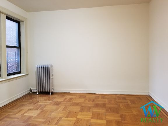 2nd image of 2632 Marion Ave #5H