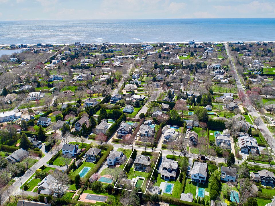 35 Old Town Xing, Southampton, NY 11968 Zillow