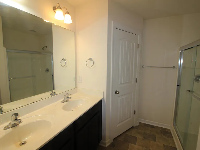 1025 Havenbrook Dr — Photo 9