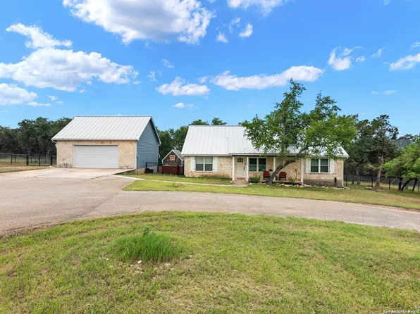 188 Thoroughbred, Spring Branch, TX 78070