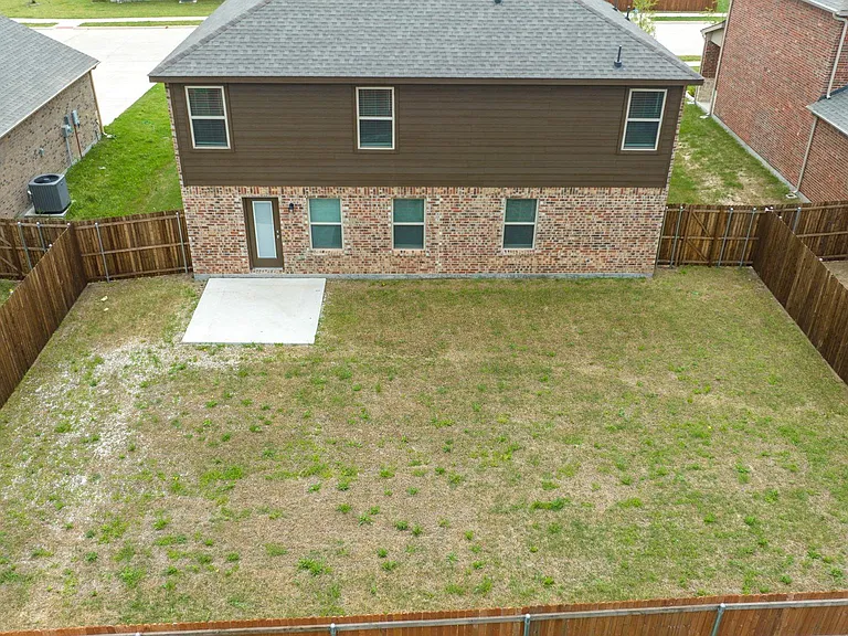 317 Sage St — Photo 25