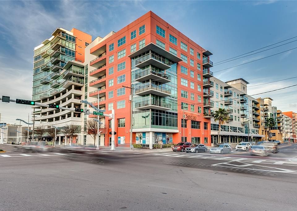 1st image of 1120 E Kennedy Blvd Unit 917