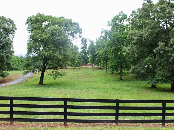 2570 Castleberry Bridge Rd, Dawsonville, GA 30534
