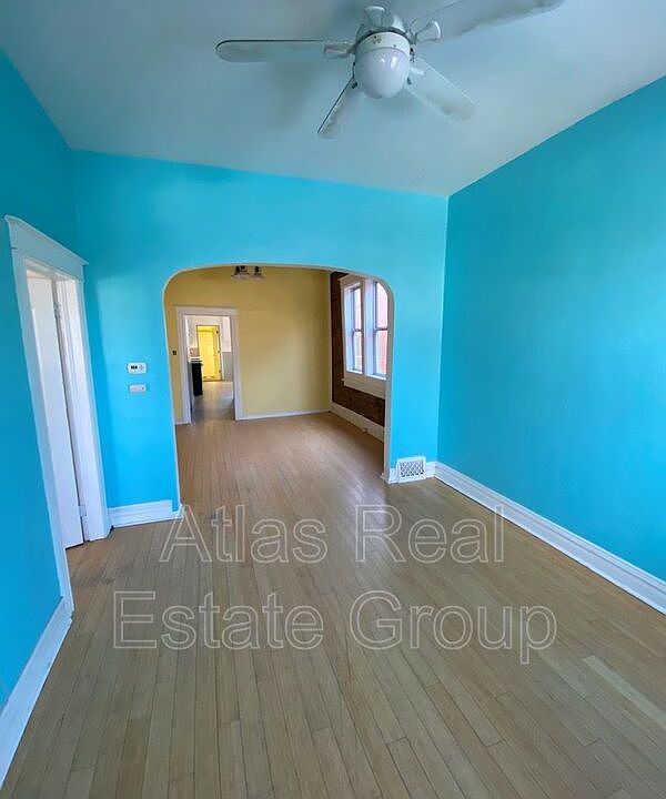 1st image of 1576 N Hooker St