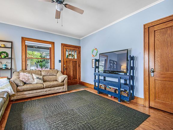5th image of 1316 Griggs St SE